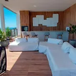 Apto Completo De Dois Quartos Na Barra
